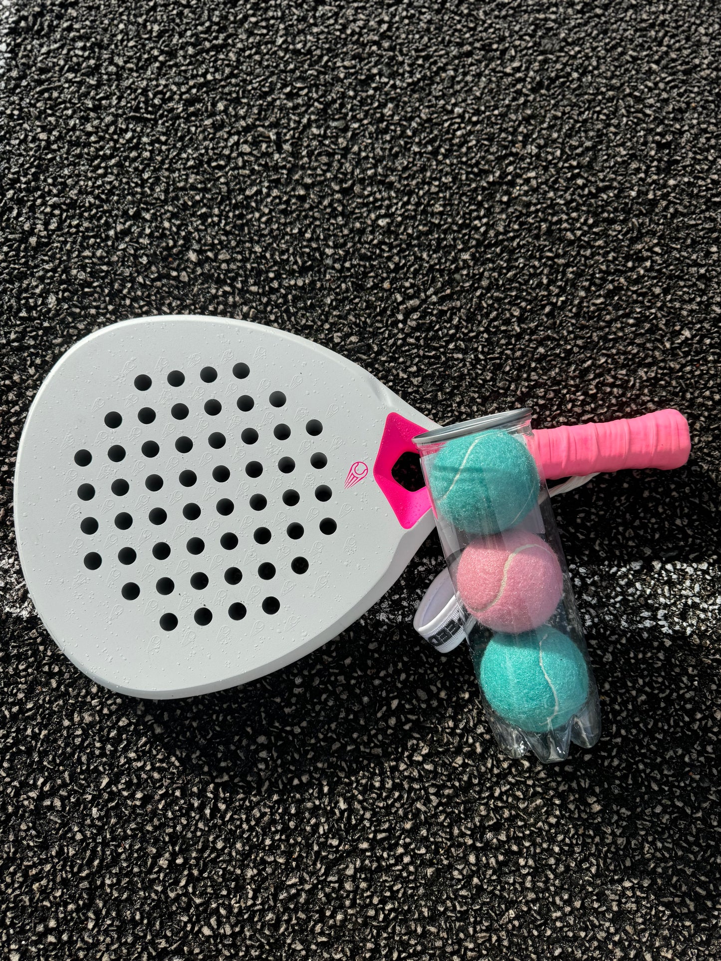 Namethatball - Customised Padel Balls - Bubblegum